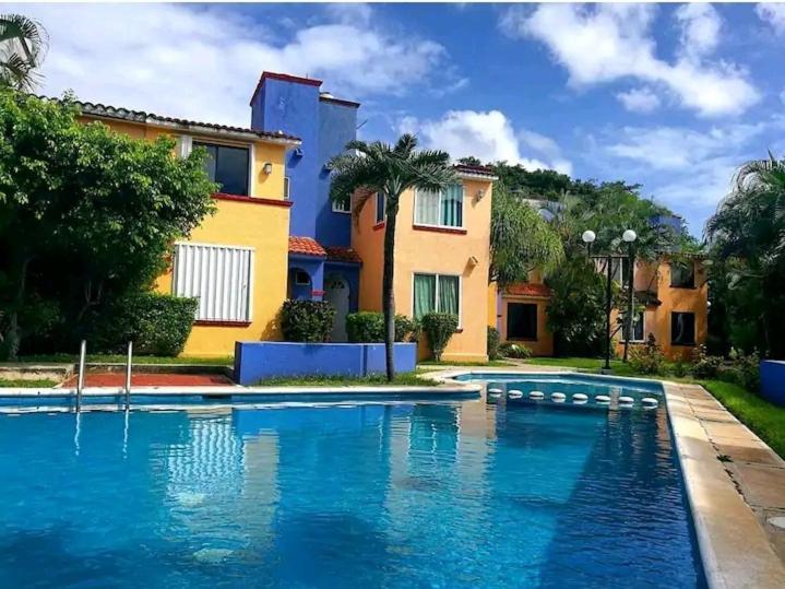 Cozy Townhouse In Great Location Cancún Exterior foto